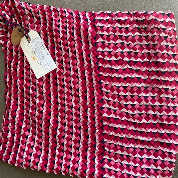 NWT Lindex Scarf - Picture 1 of 5